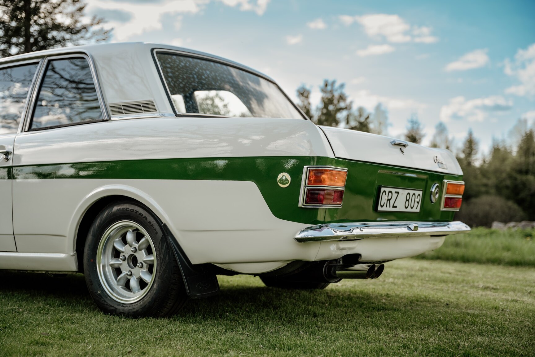Exterior image of 1968 Ford Cortina Lotus (37)