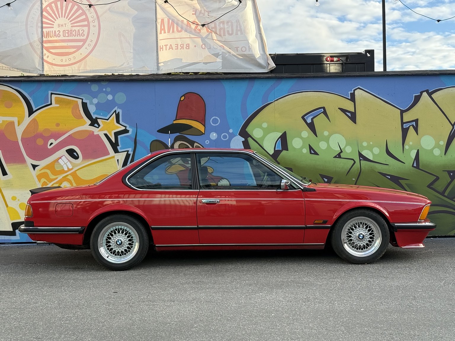 Exteriörbild på 1984 BMW 635CSi