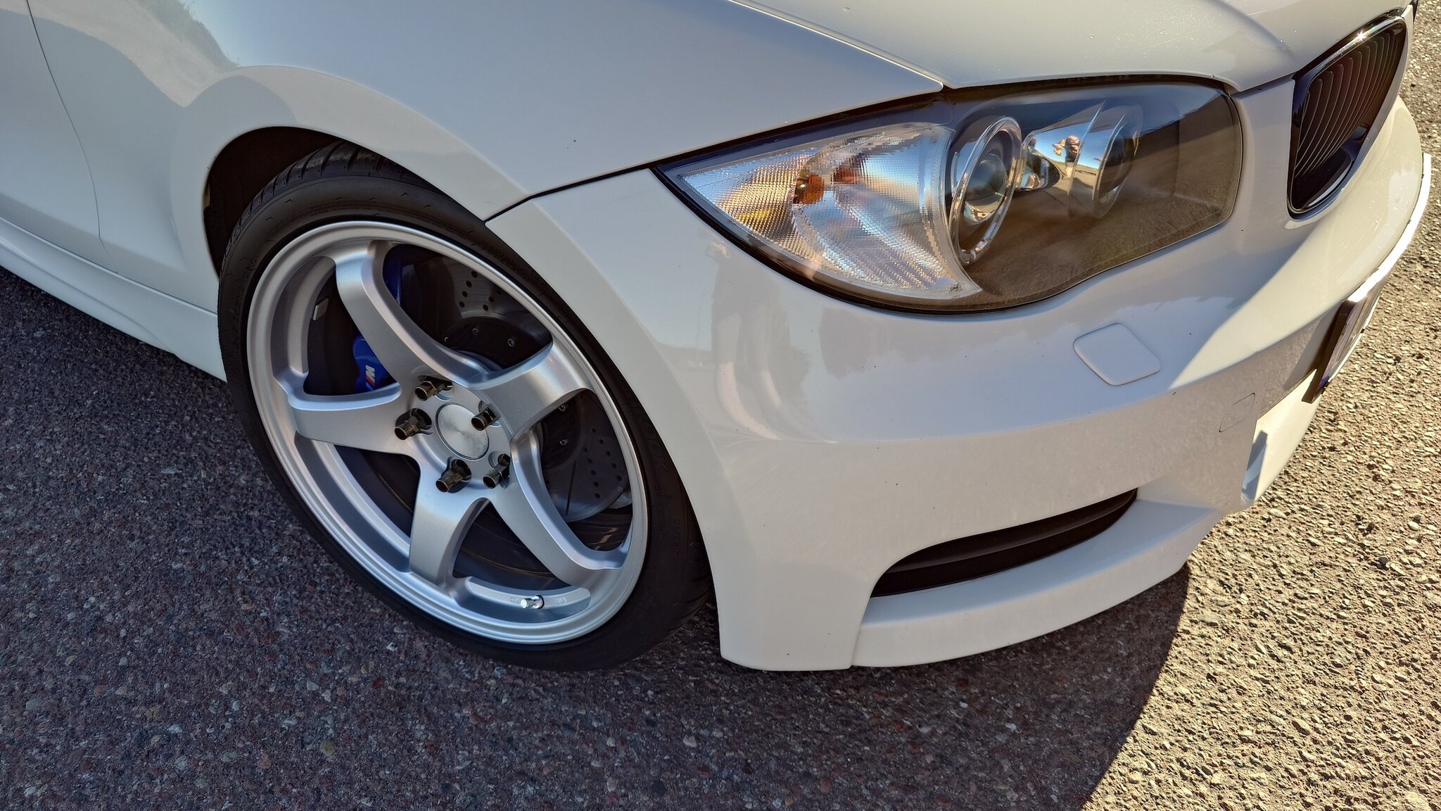 Aussenfoto 2011 BMW 135i Coupé 