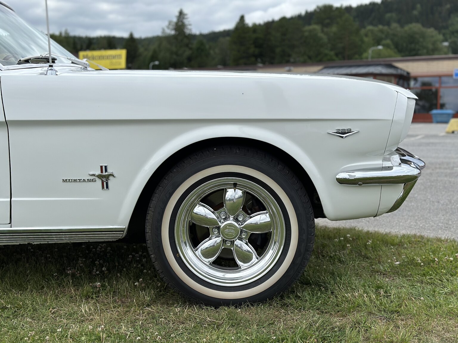Exteriörbild på 1965 Ford Mustang HT