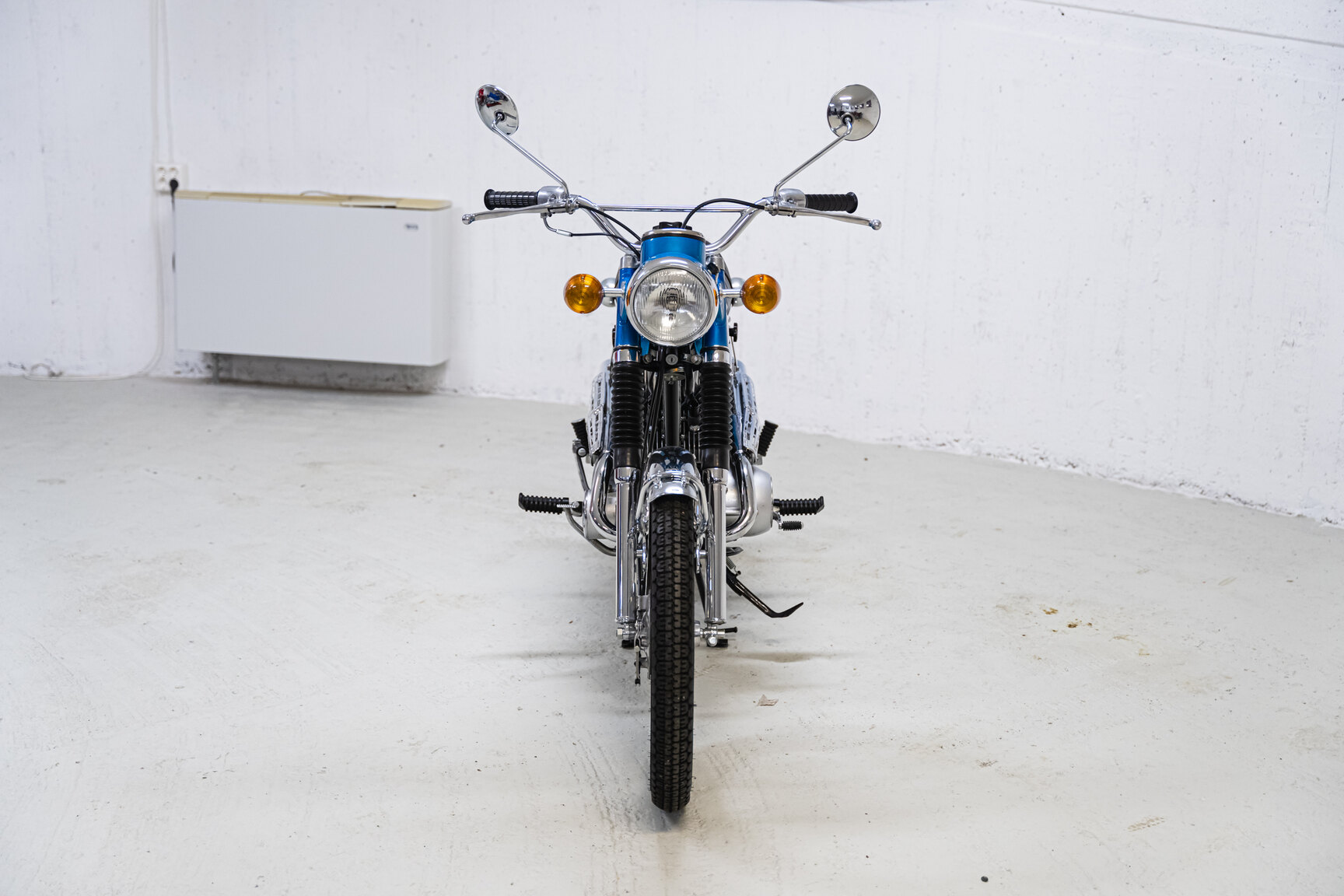 Exterior image of 1970 Yamaha AS2C
