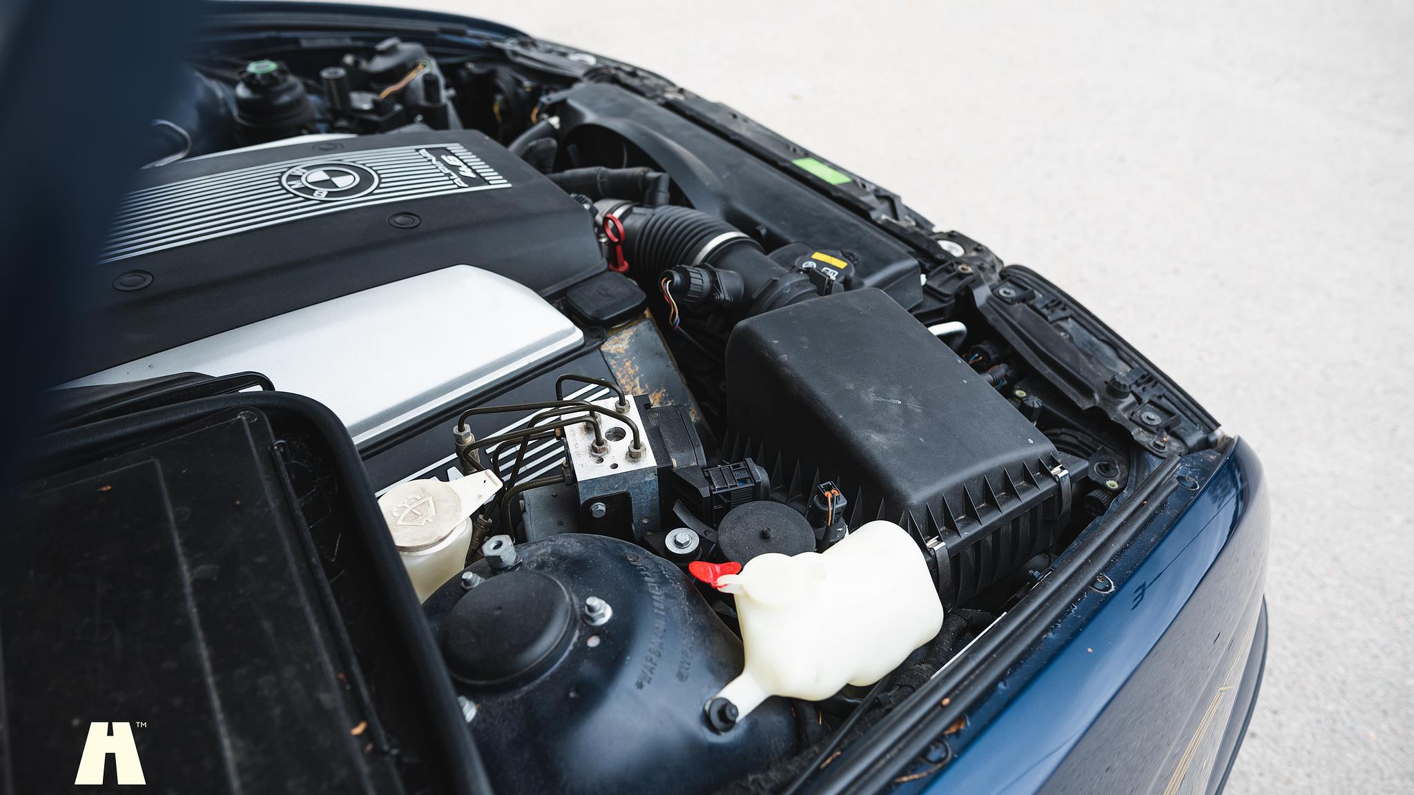 Image of 1998 Alpina B10 V8 mechanics