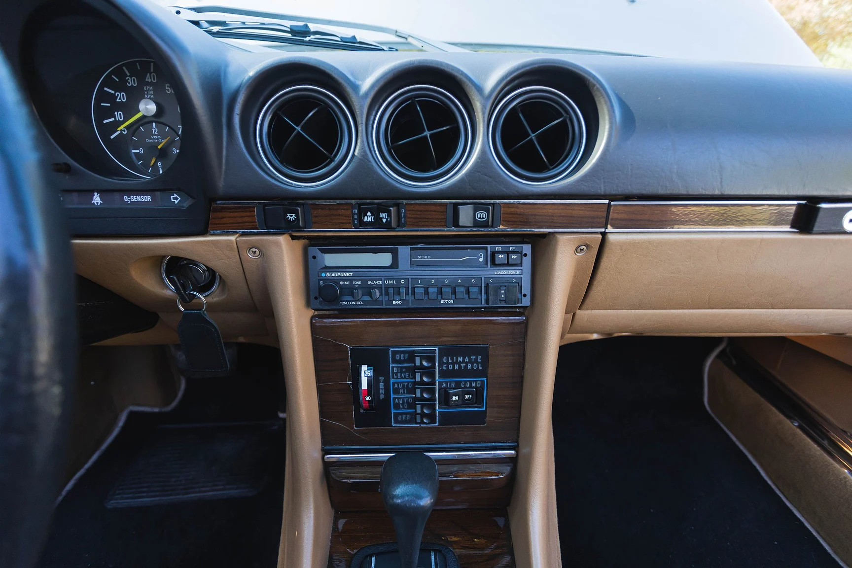 Interiörbild 1980 Mercedes-Benz 450 SL  (8)