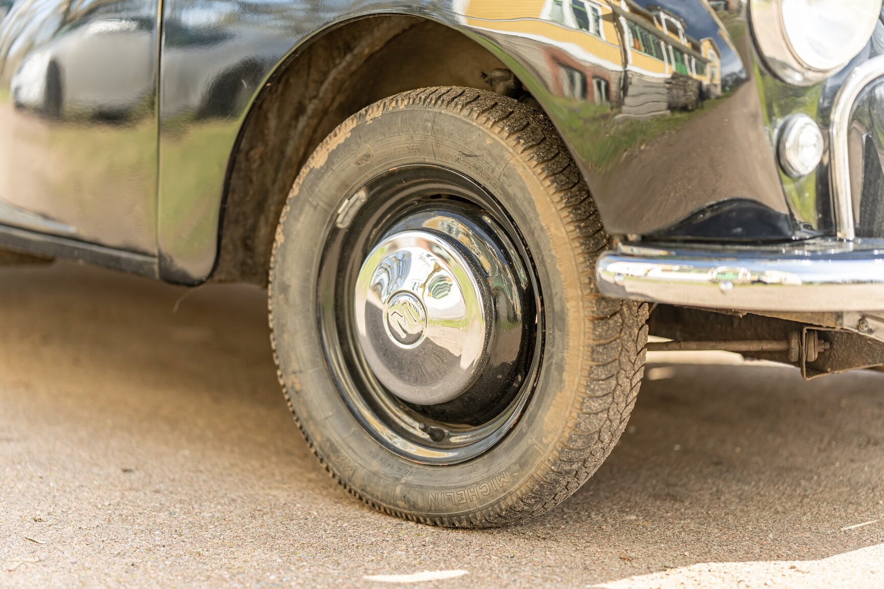 Exteriörbild på 1958 Morris Minor 1000 2-door (15)