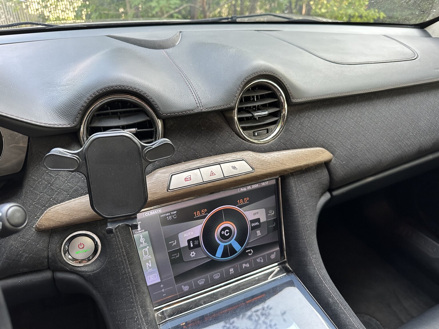 Interior image of 2012  Fisker Karma