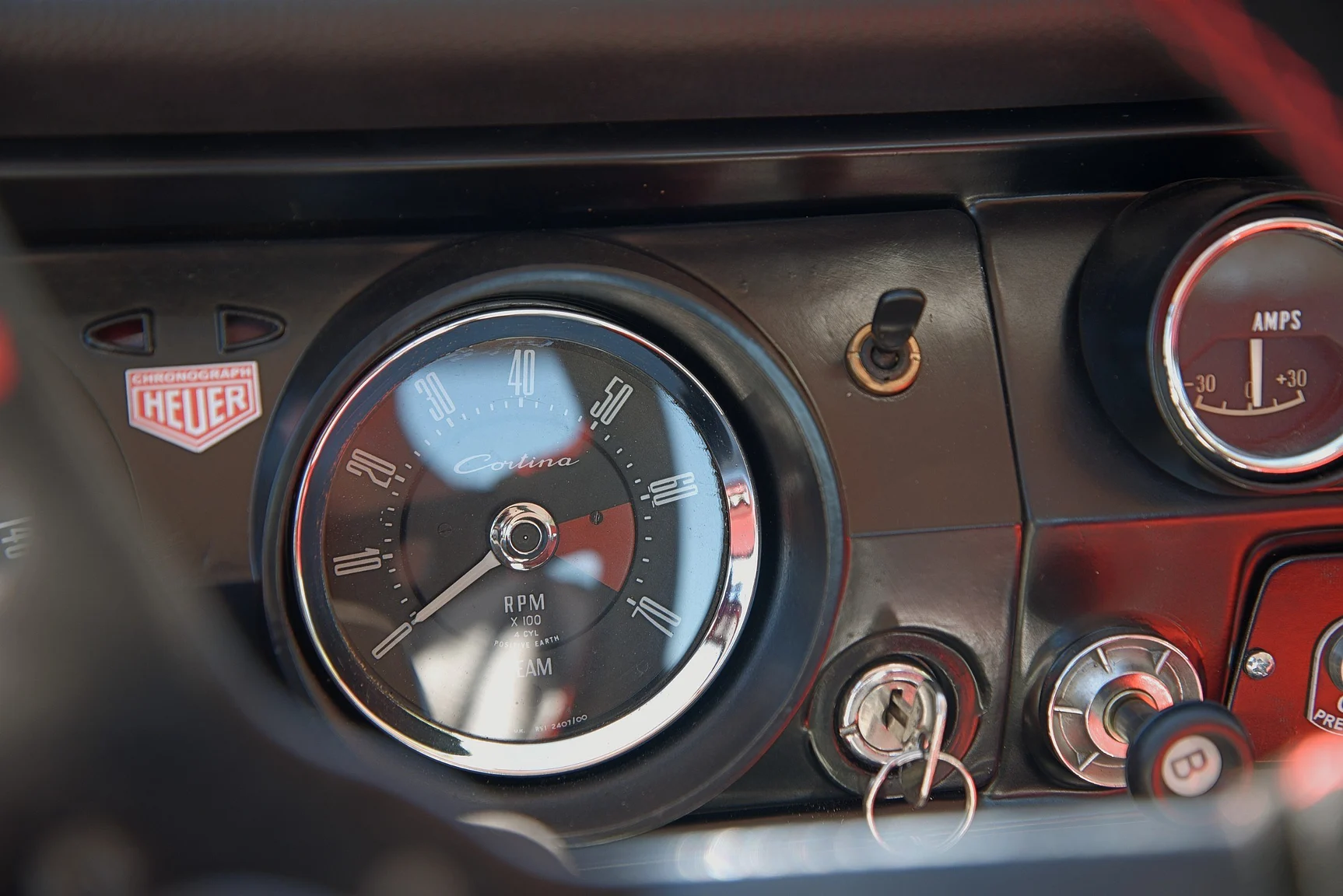 Innenraumfoto von 1966 Ford  Cortina GT (24)