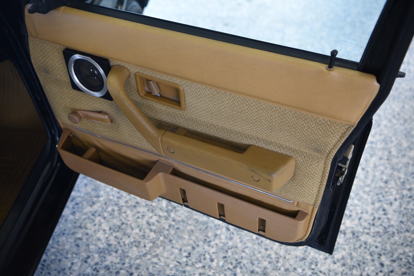 Innenraumfoto von 1986 Volvo 240 DL