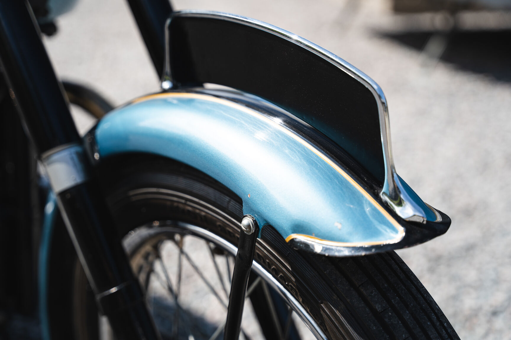 Exteriörbild på 1956 Triumph Thunderbird (15)