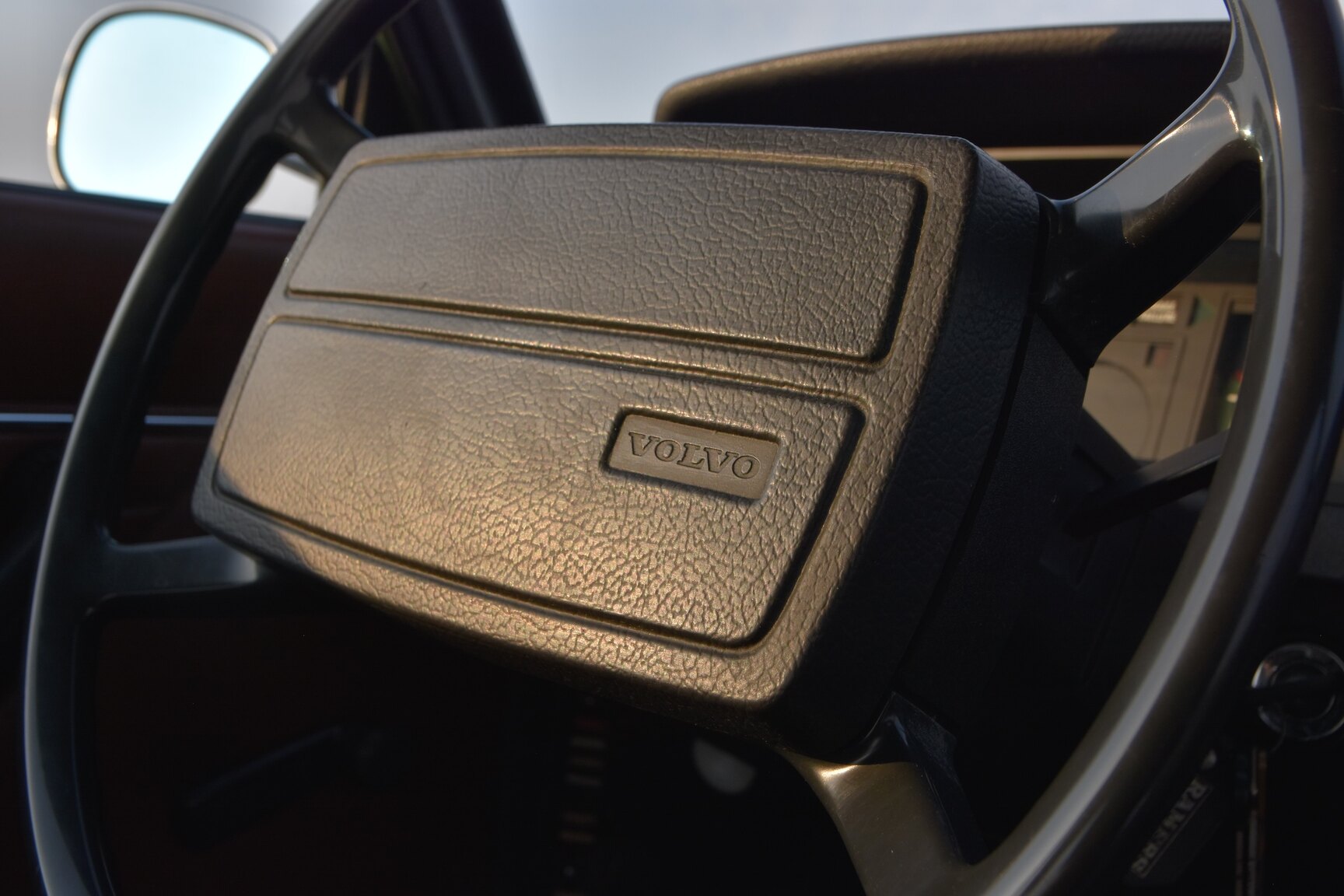 Interiörbild 1975 Volvo 242