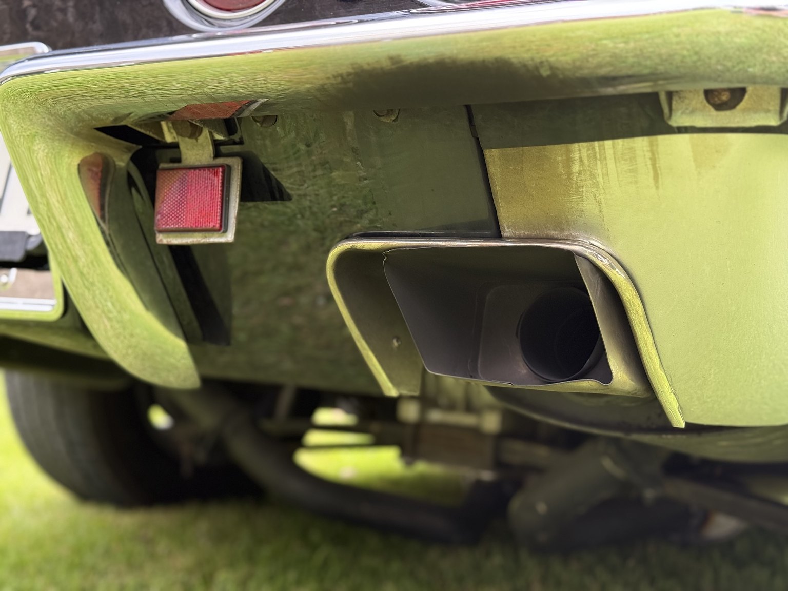 Exterior image of 1973 Chevrolet Corvette Stingray
