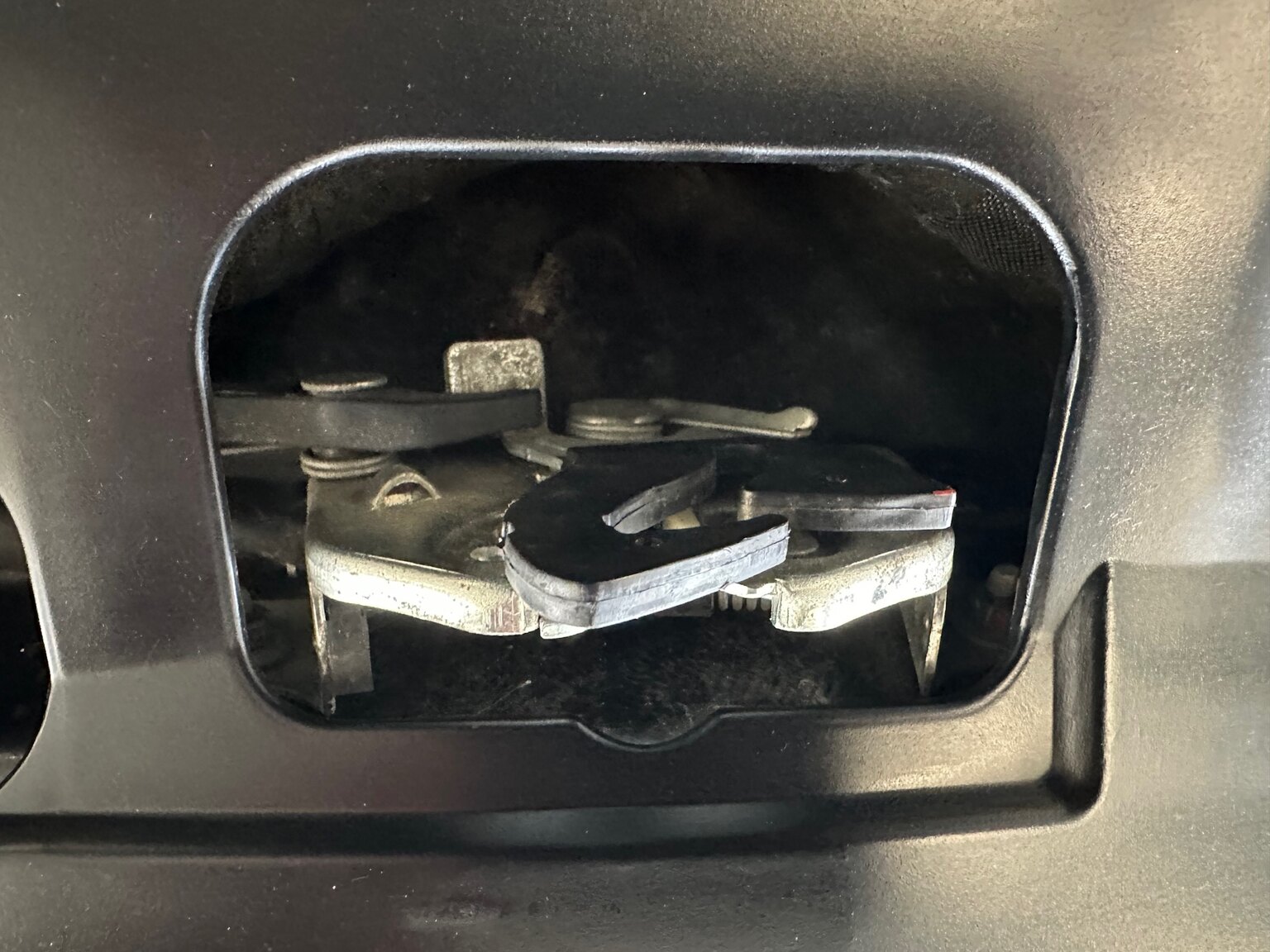 2016 Maserati Grancabrio (9), Mekanik