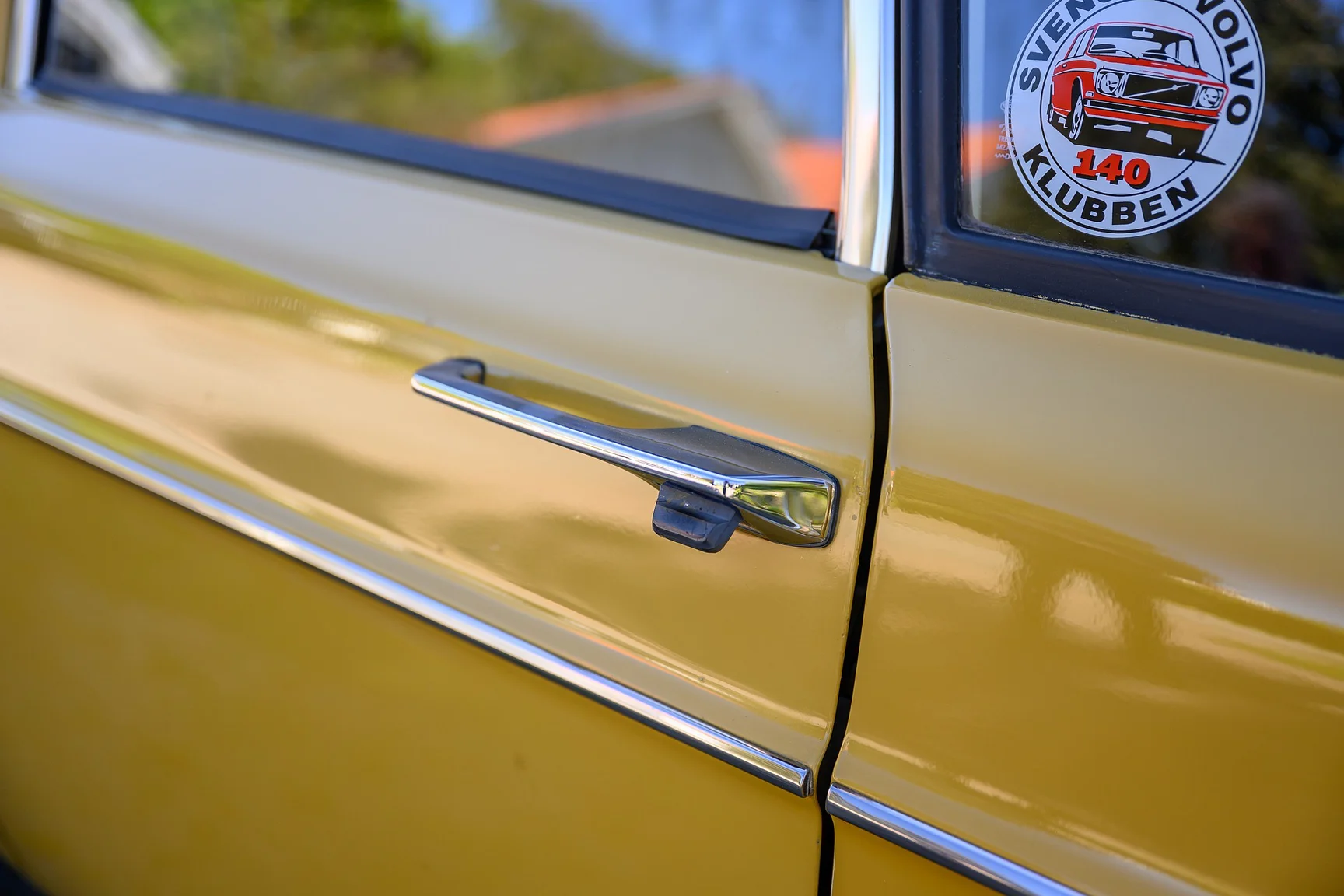 Exterior image of 1971 Volvo 144 2.0 Automatic (67)