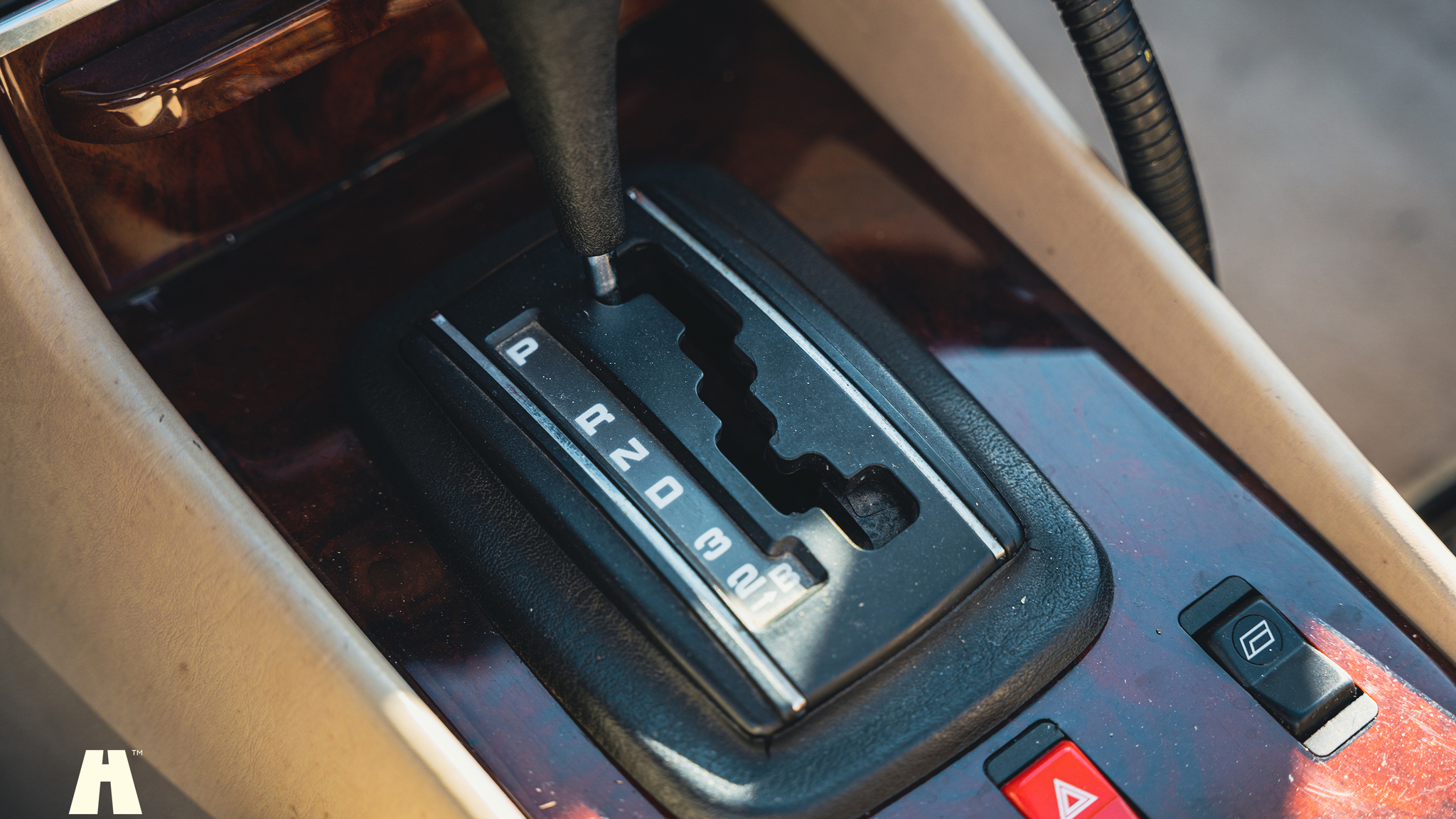 Innenraumfoto von 1985 Mercedes-Benz 380 SL