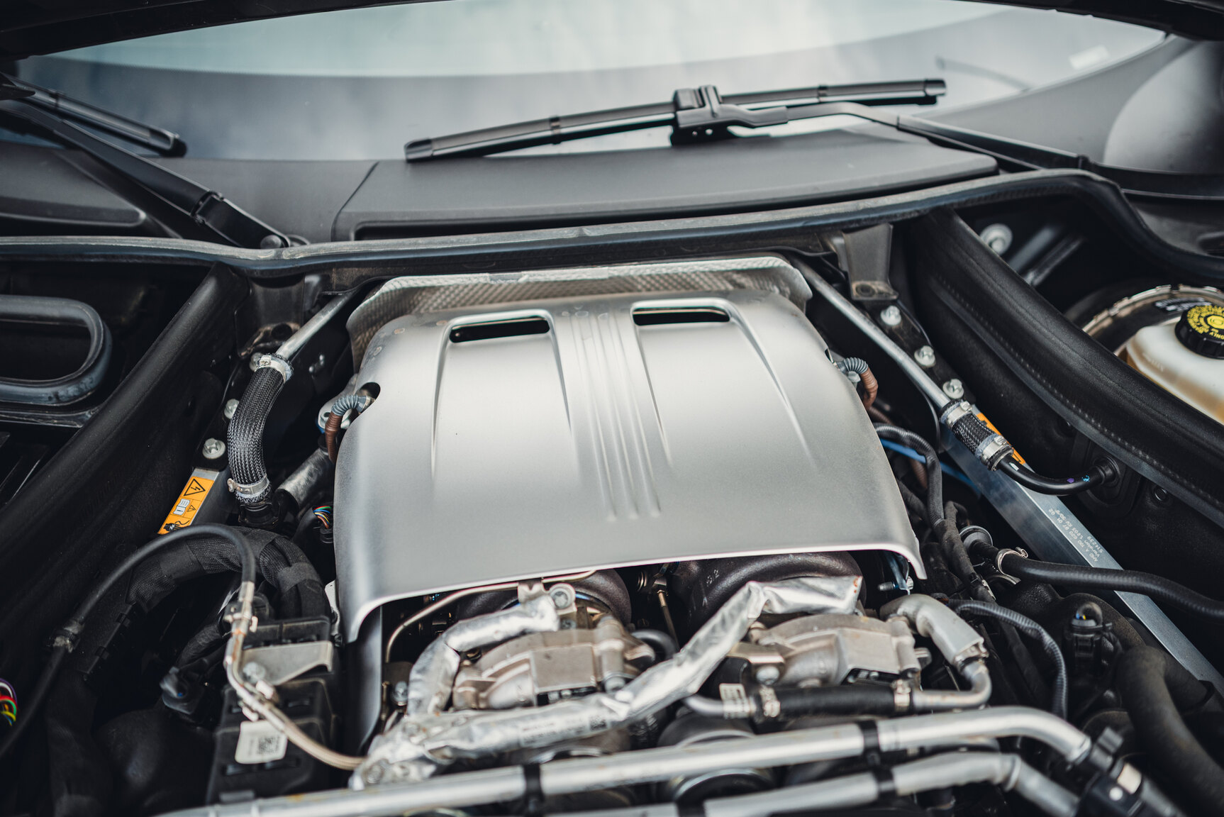 Image of 2018 Mercedes-Benz AMG GT C mechanics