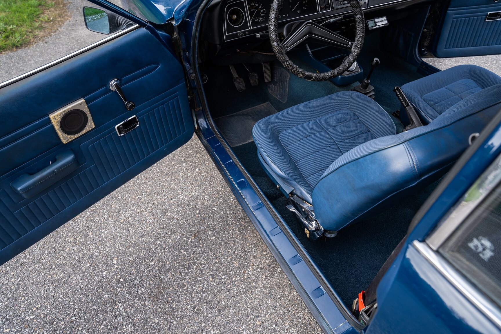 Interior image of 1974 Ford Taunus 1600 XL