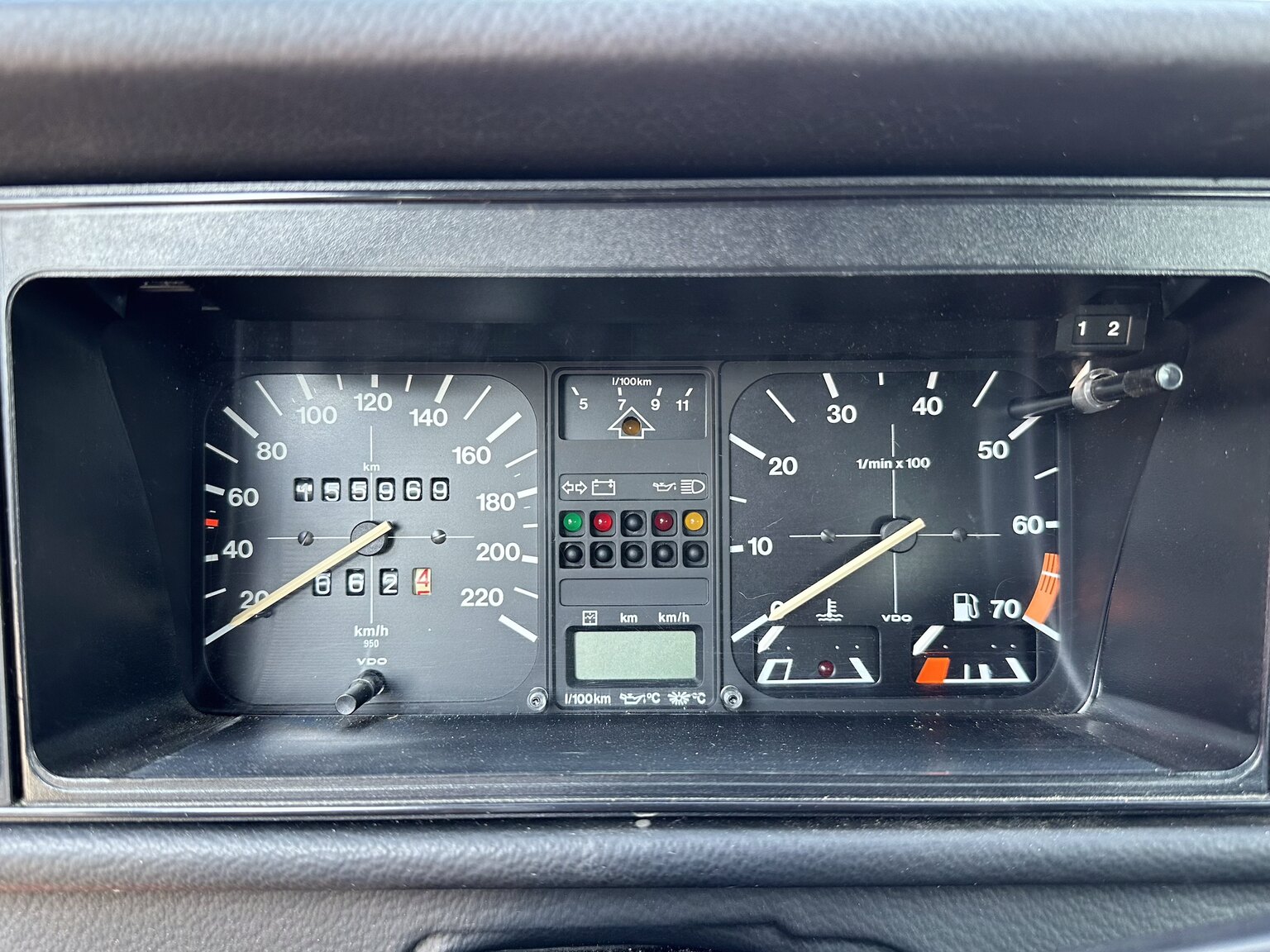 Innenraumfoto von 1984 Volkswagen Golf GTI