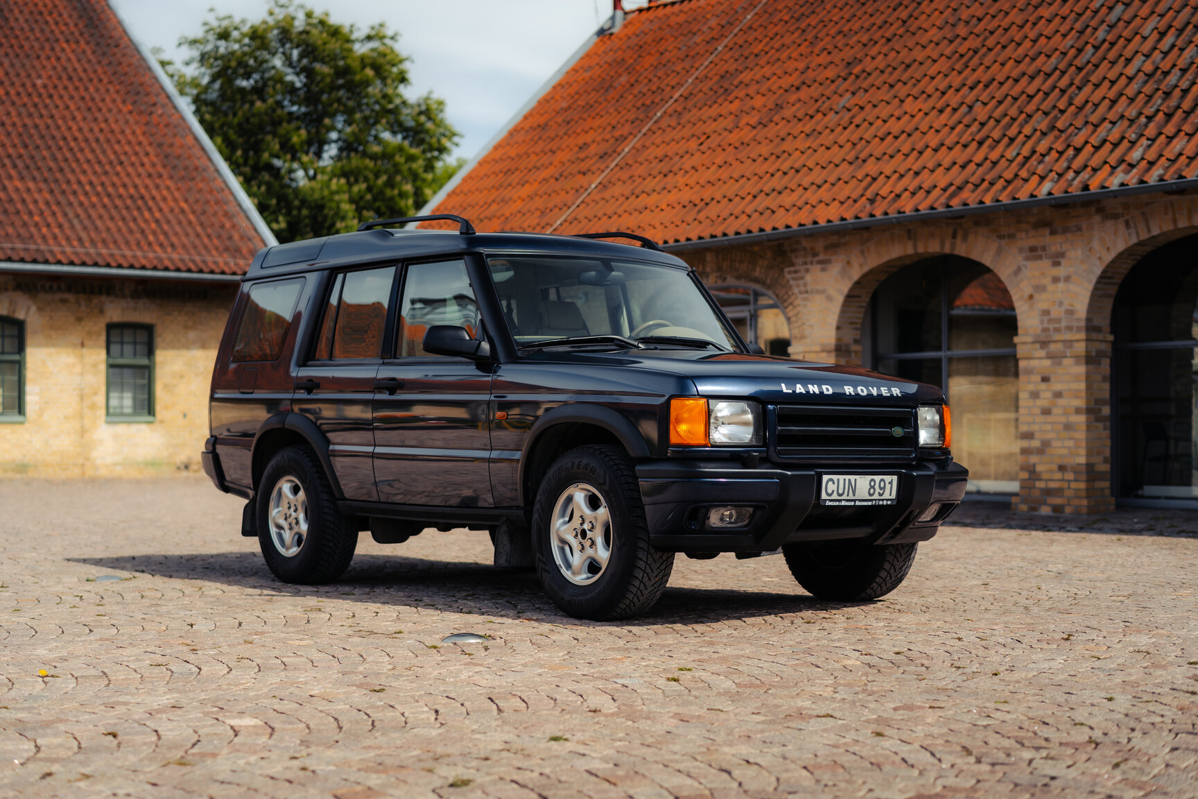 Aussenfoto 1999 Landrover Discovery II V8