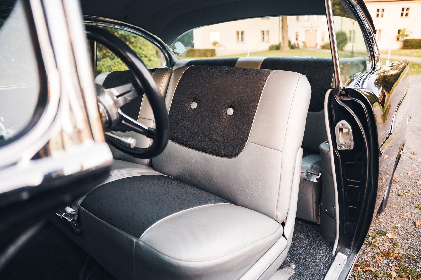 Innenraumfoto von 1957 Chevrolet Bel Air Sport Coupé (5)