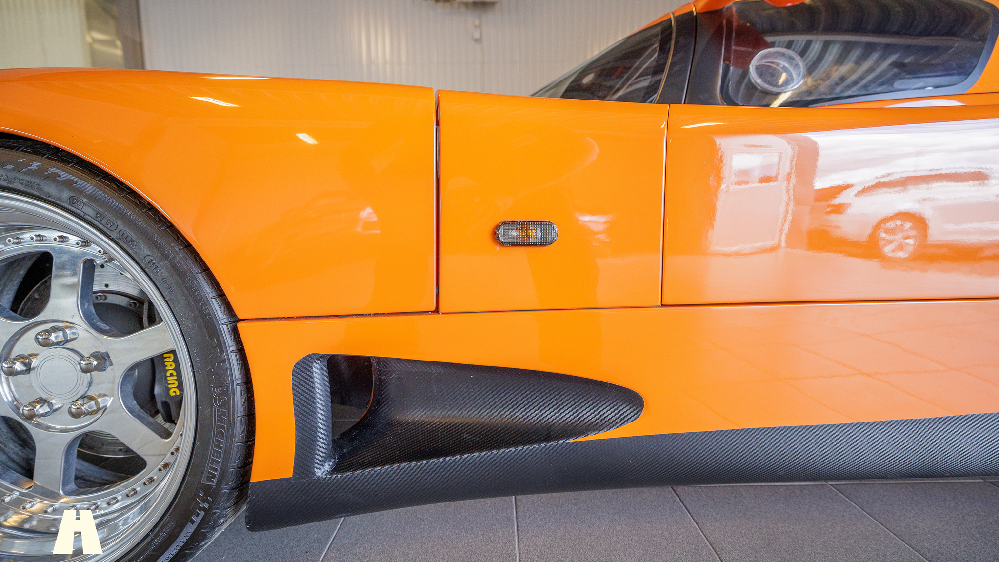 Exterior image of 2006 Ultima GTR (83)