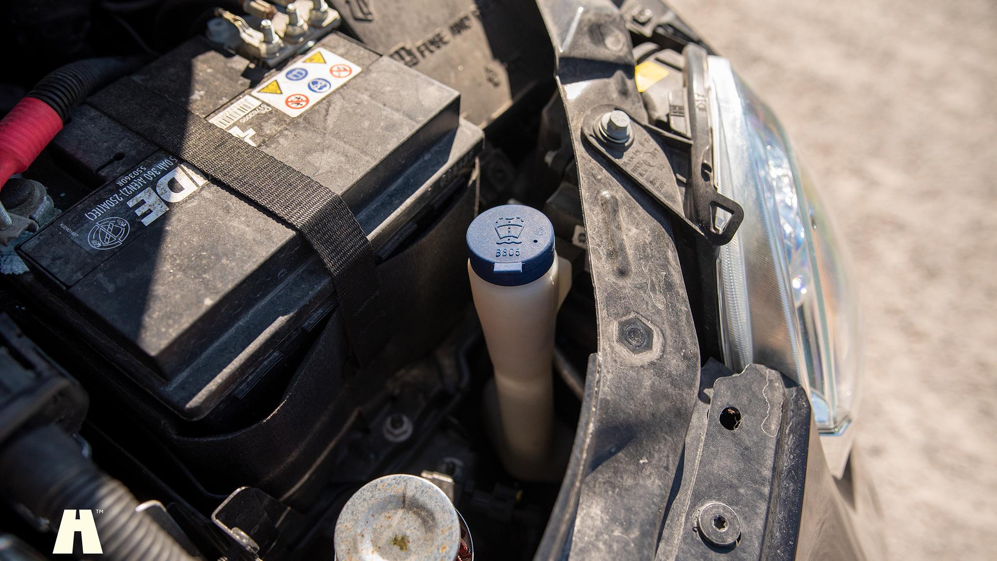 Image of 2016 Abarth 595 Competizione (19) mechanics