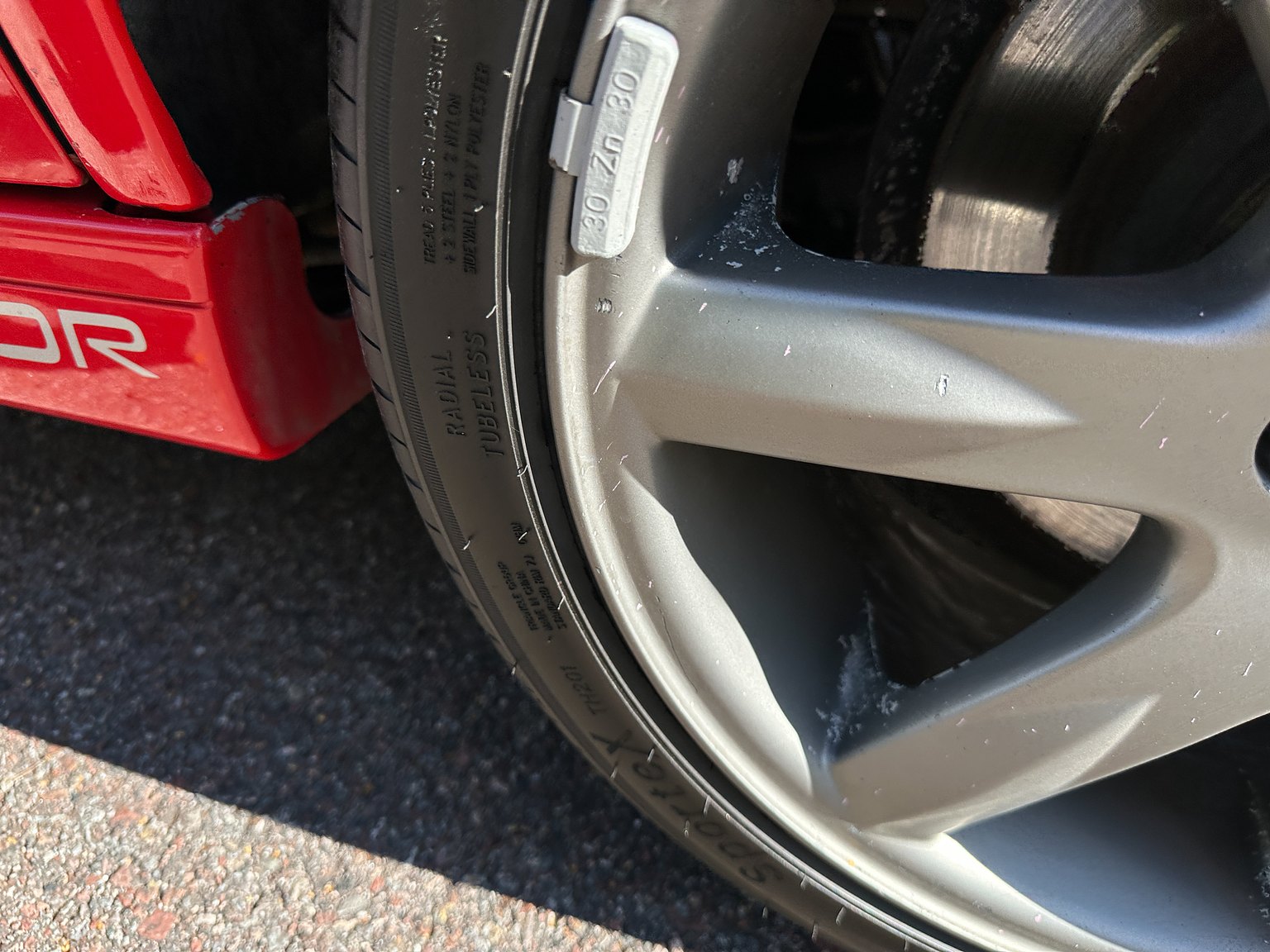 Exteriörbild på 1996 Volvo 850 R