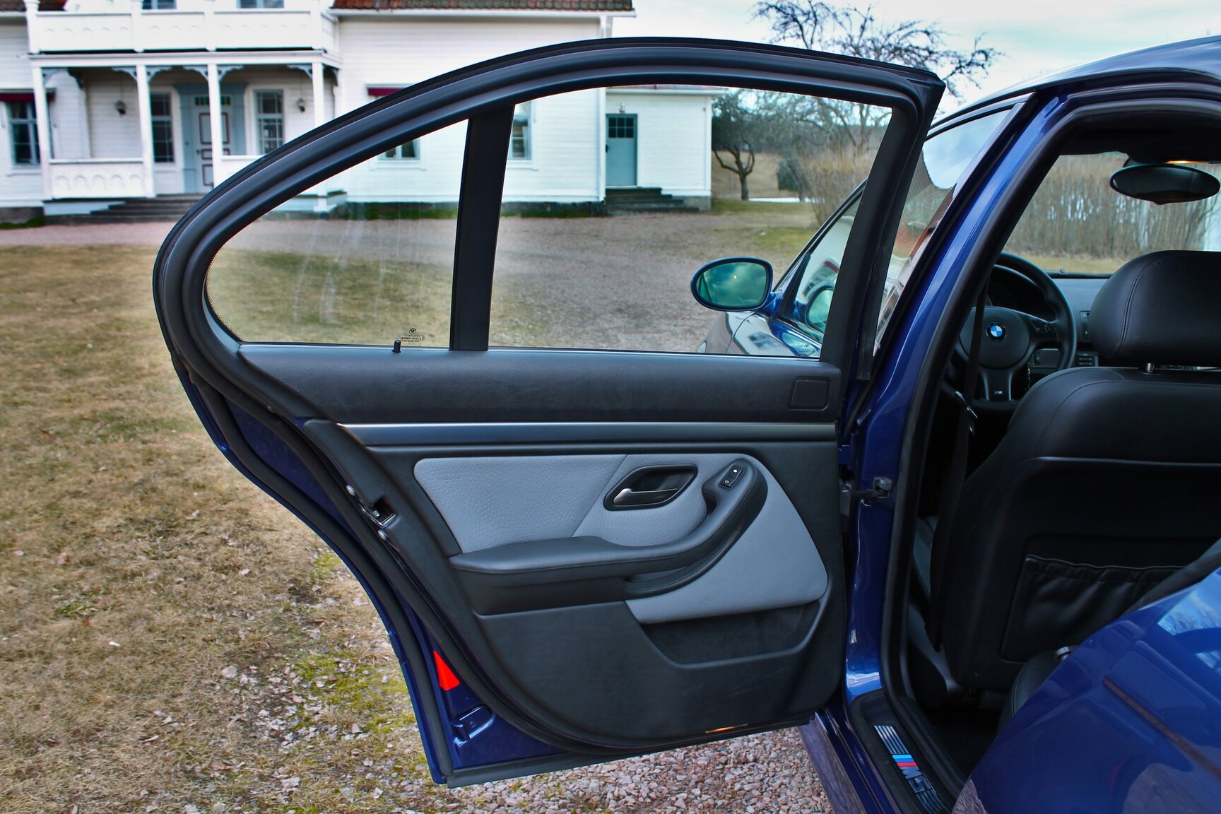 Interiörbild 2003 BMW M5