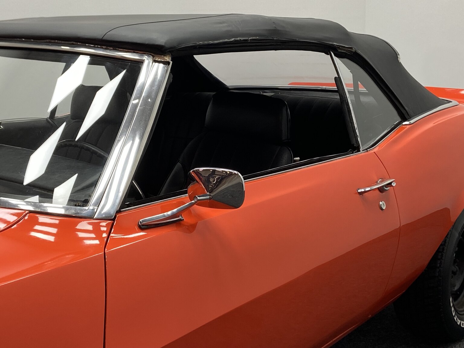 Exteriörbild på 1969 Pontiac Firebird