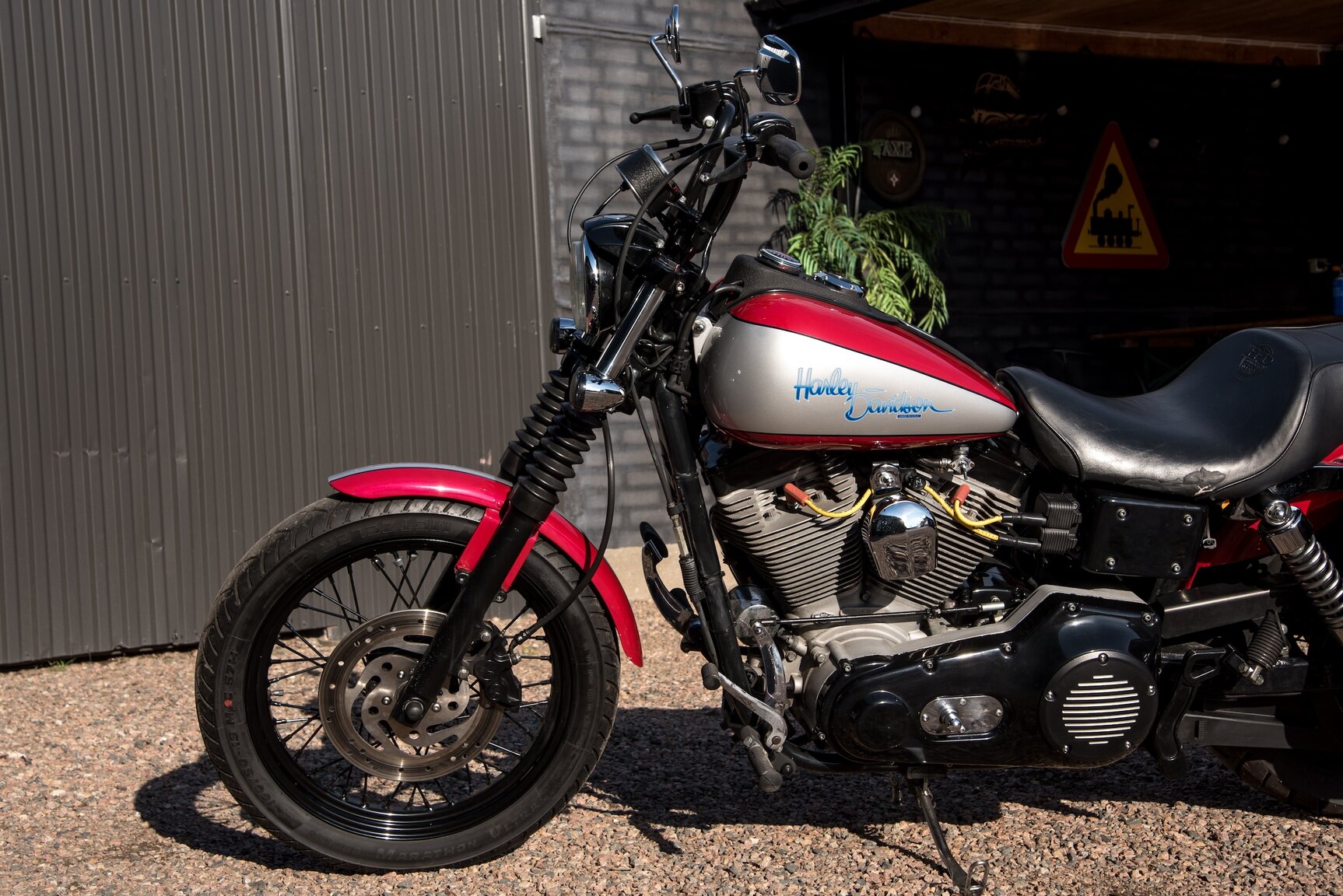 Aussenfoto 2003 Harley Davidson Dyna Super Glide