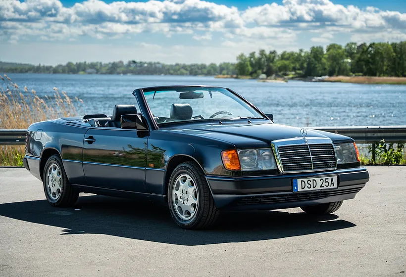 1993 Mercedes-Benz 300 CE-24 Cabriolet