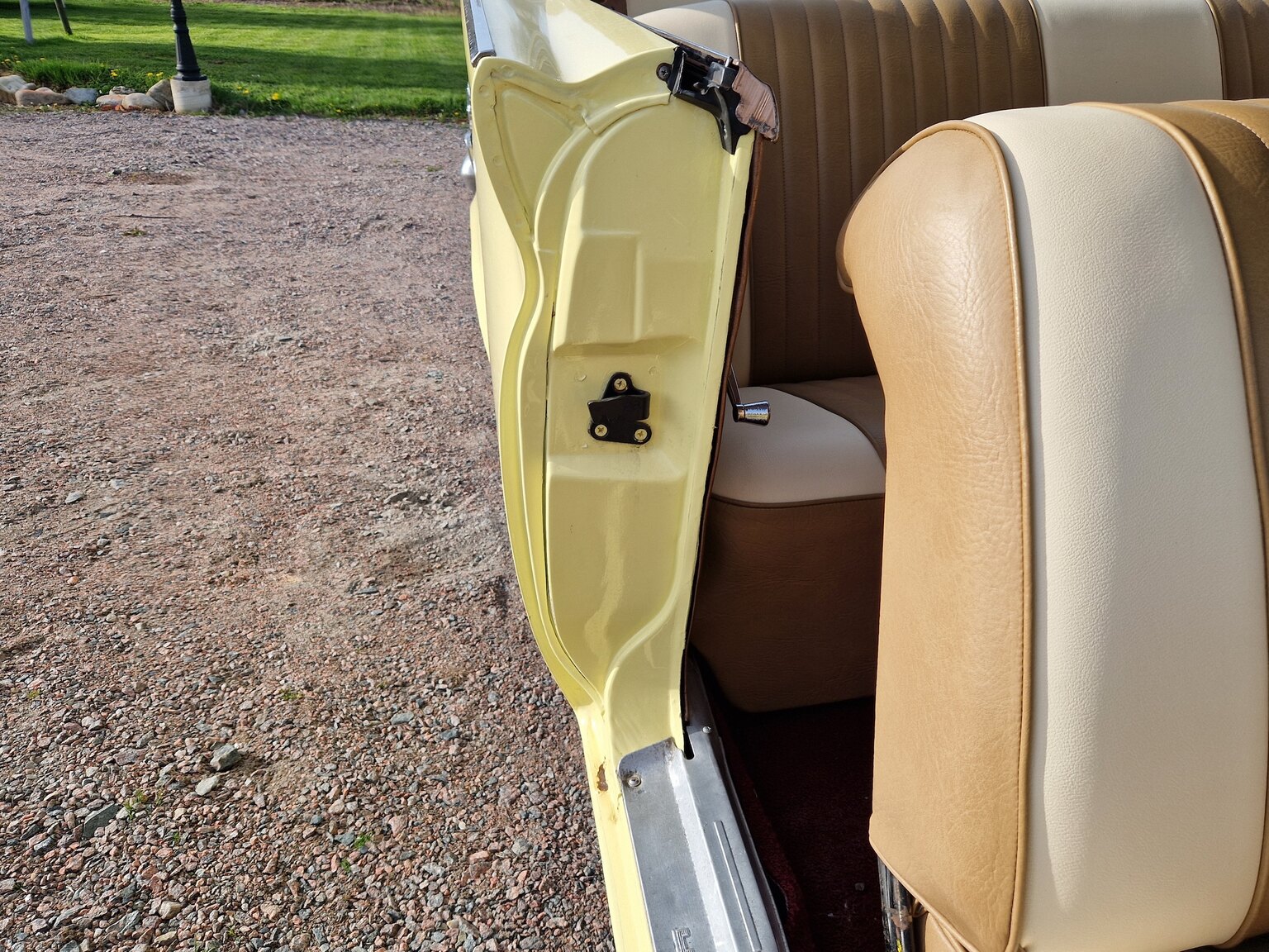 Interiörbild 1961 Chrysler Windsor Coupé