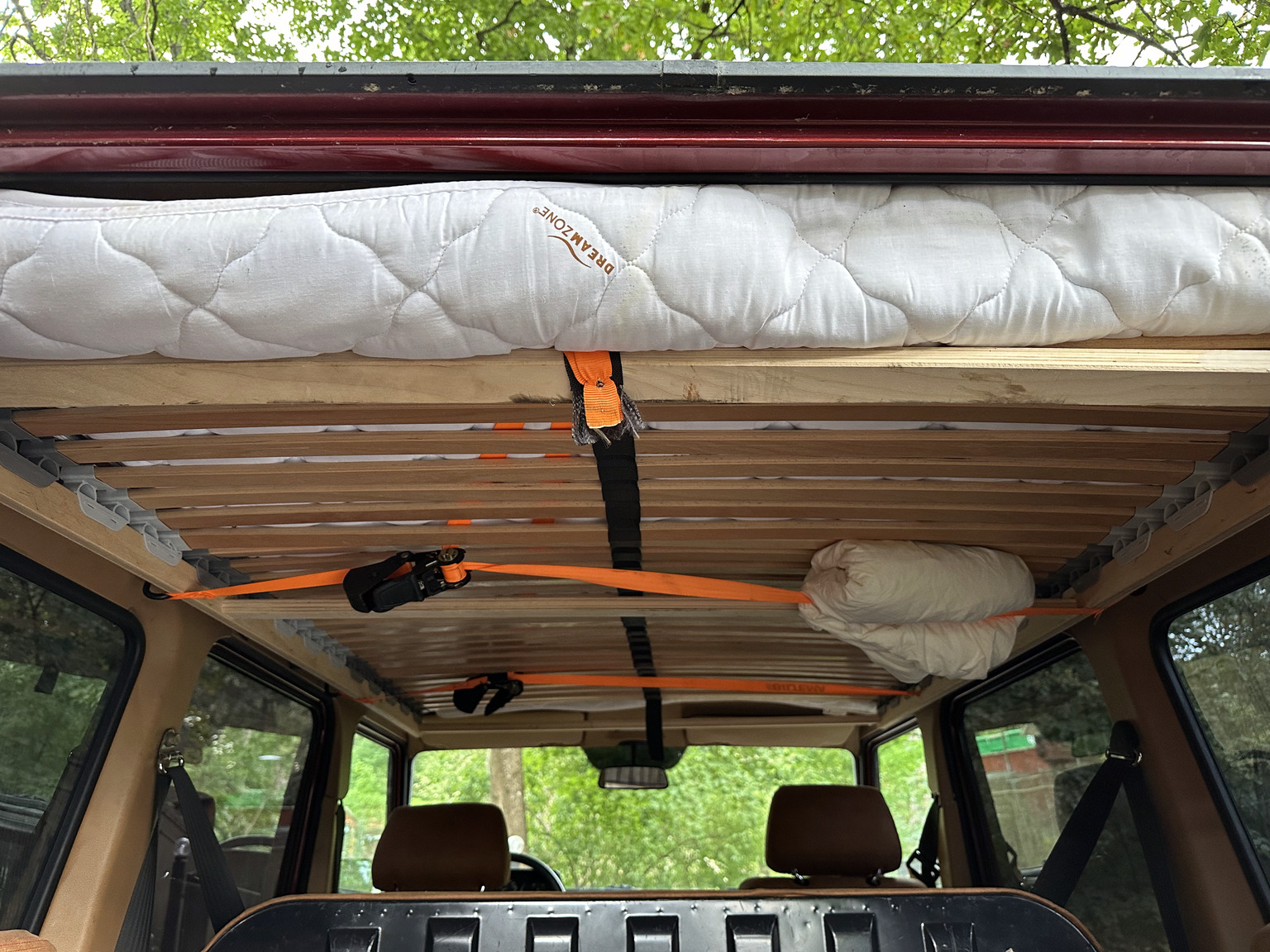 Interiörbild 1986 Mercedes 280 GE (64)