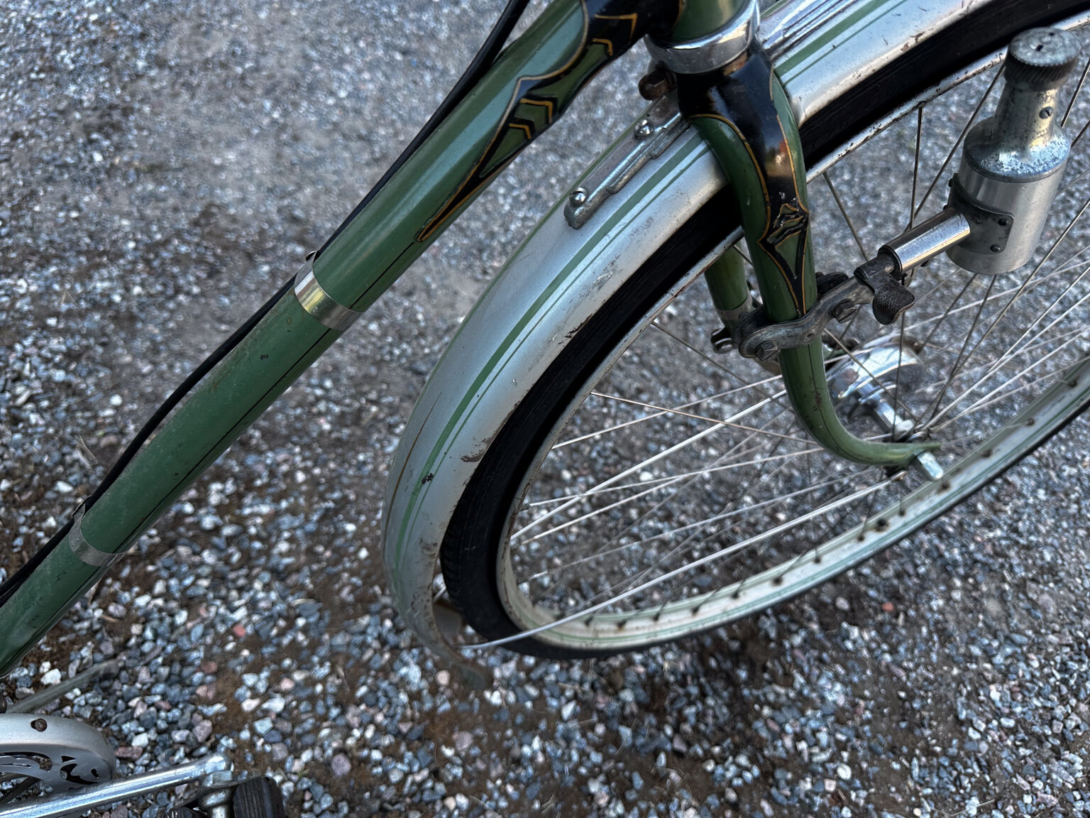 Aussenfoto 1951 Fux med påhängsmotor