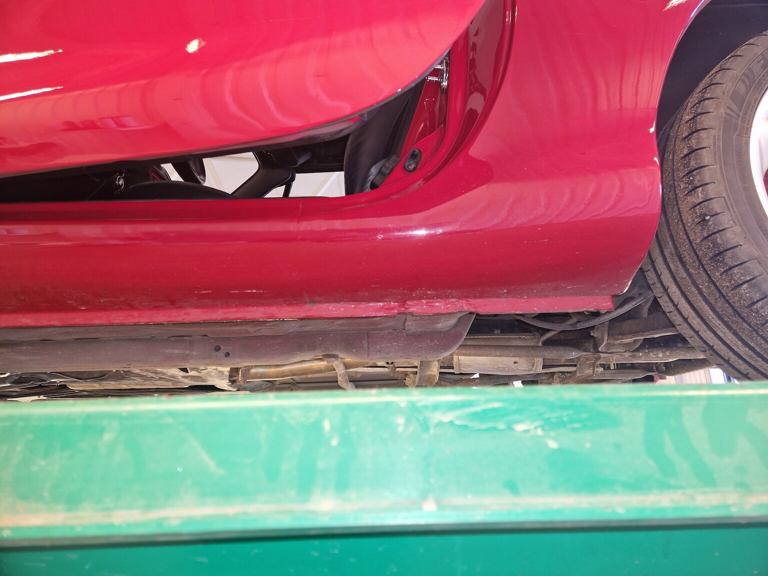 Image of 2004 Mazda MX-5 mechanics