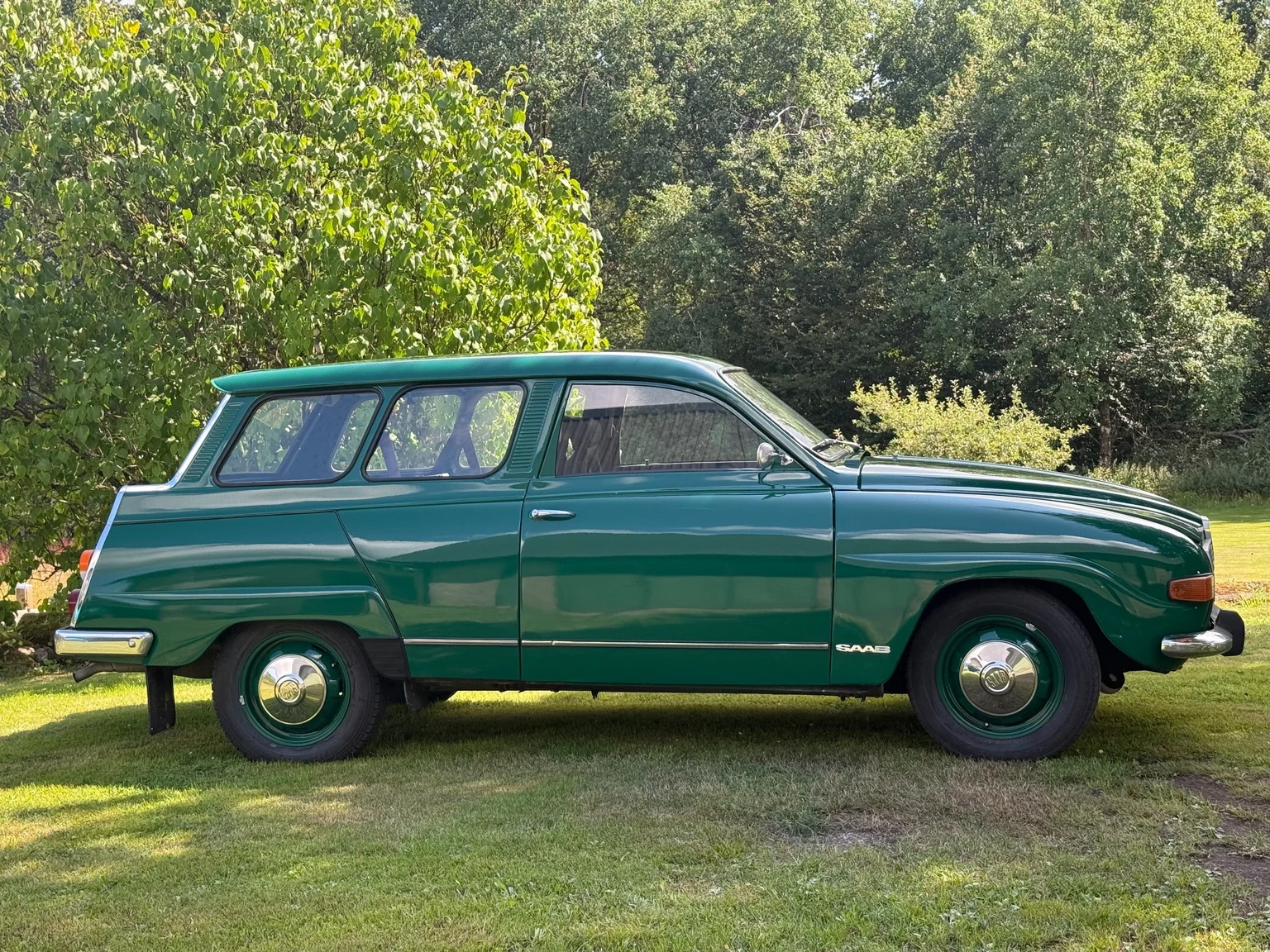 Aussenfoto 1975 Saab 95 V4 kombi - 7-sits (13)