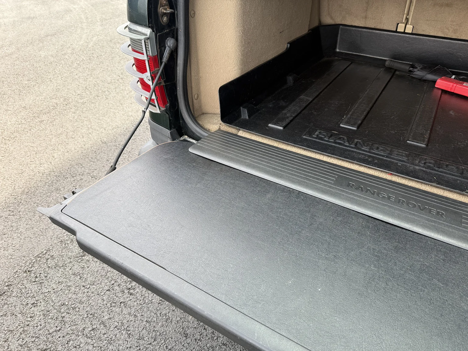 Innenraumfoto von 1998 Land Rover Range Rover P38 (31)