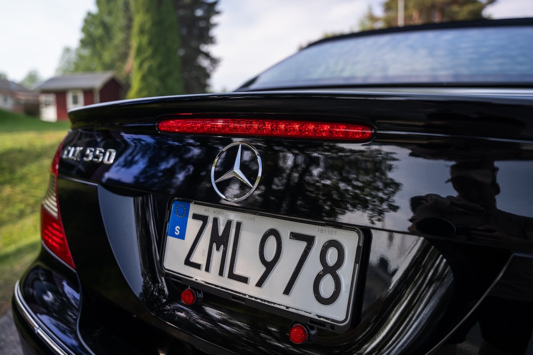 Exterior image of 2009 Mercedes-Benz CLK 550