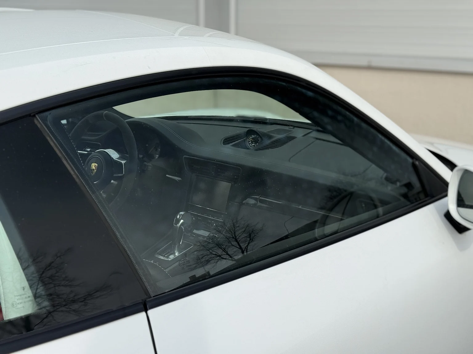 Exteriörbild på 2016 Porsche 911 GT3 RS (61)