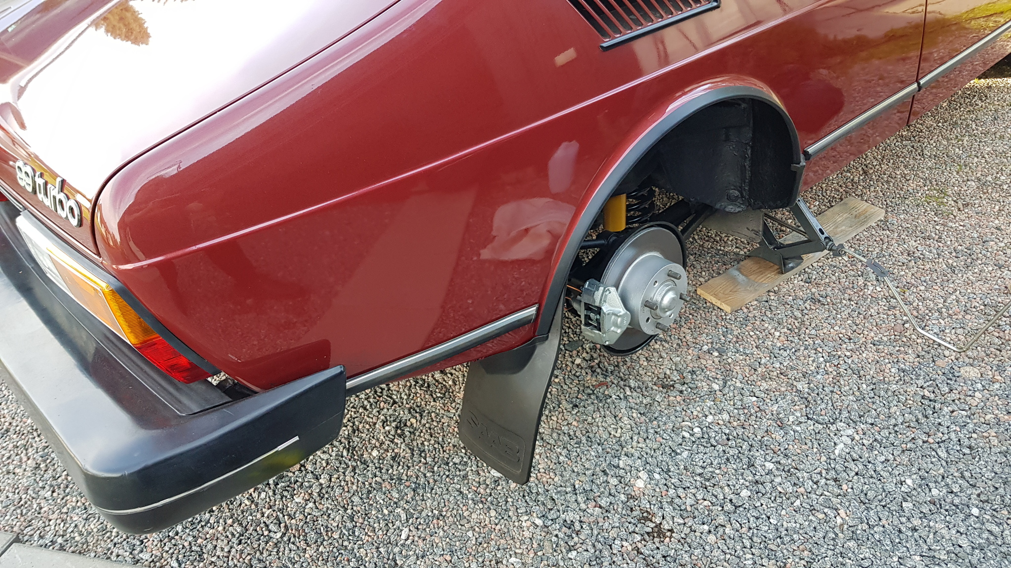 Image of 1980 Saab 99 Turbo unikum mechanics