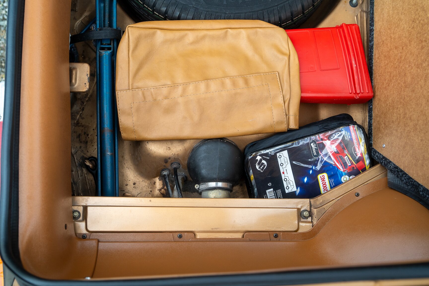 Interiörbild 1975 Ford Capri 1600