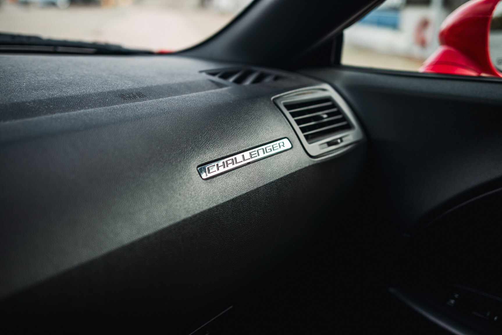 Interior image of 2010 Dodge Challenger 5.7 V8 HEMI Manuell
