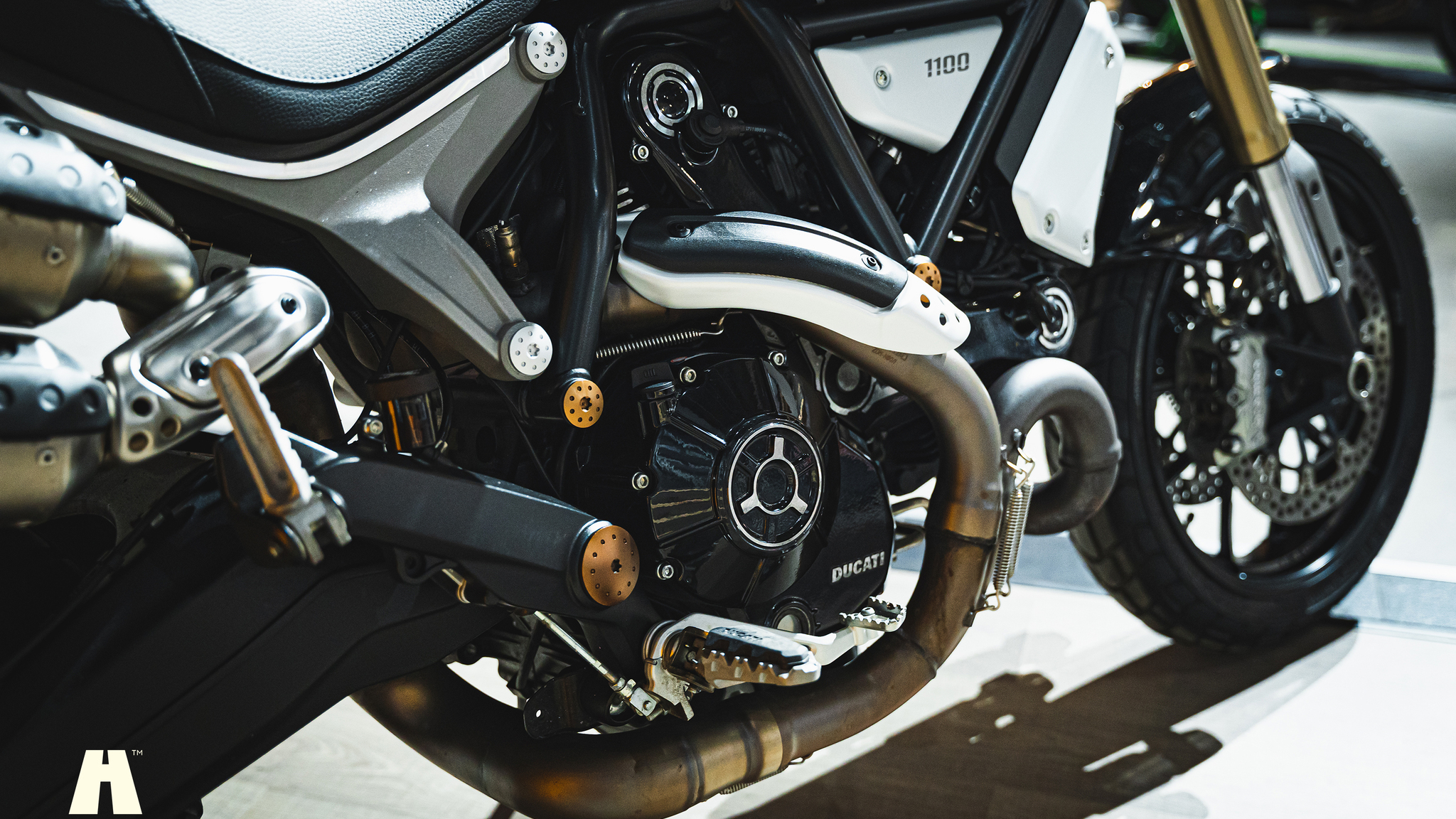 Image of 2018 Ducati Scrambler 1100 (7) mechanics