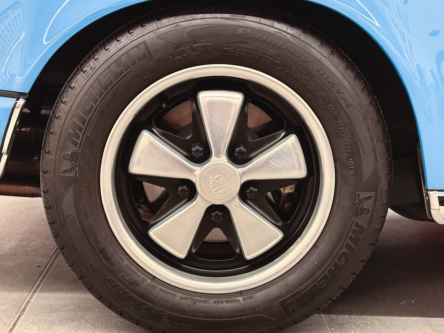 Exteriörbild på 1970 Porsche 911 E Targa