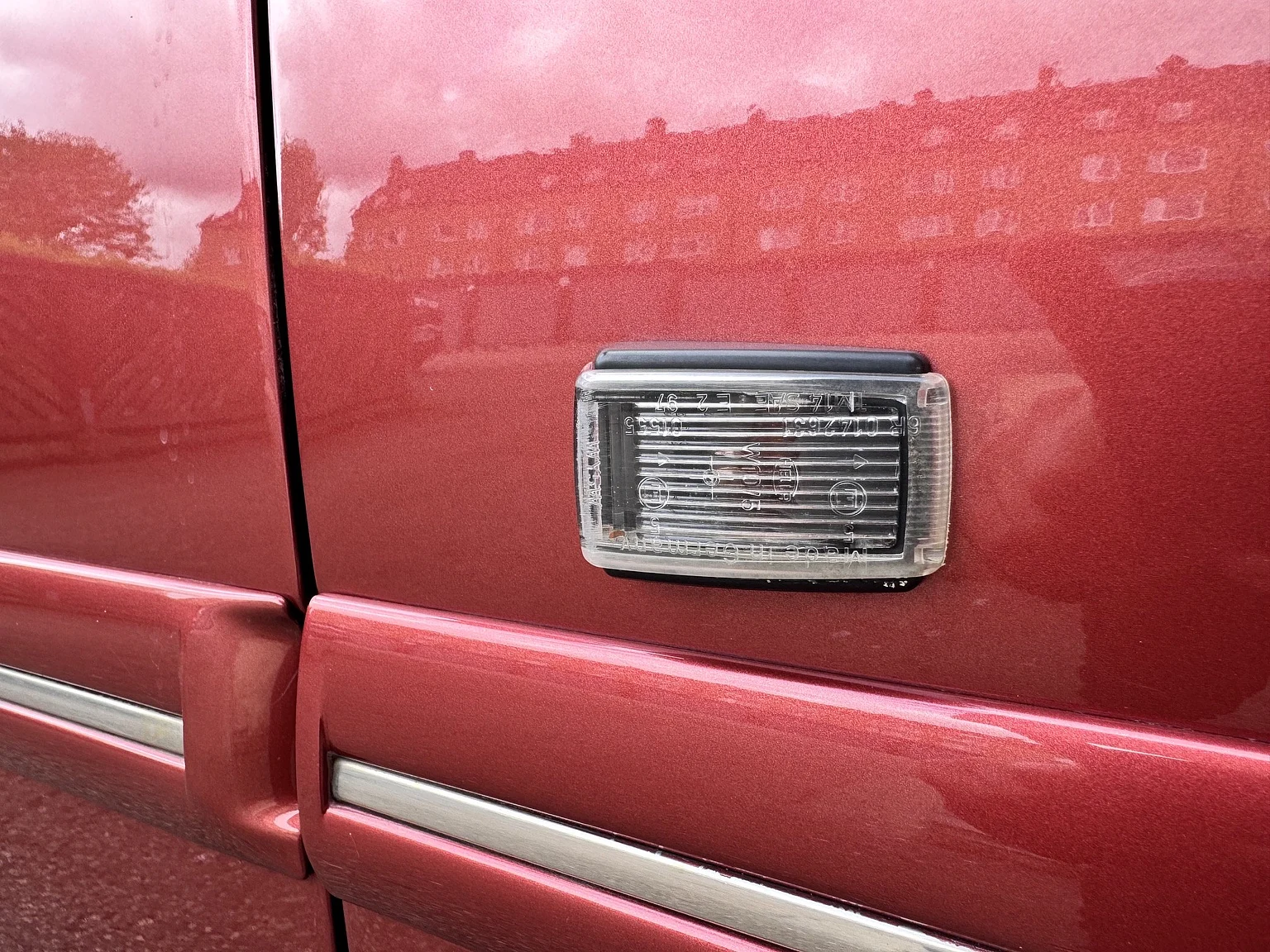 Exteriörbild på 1998 Volvo S90 3.0 (40)