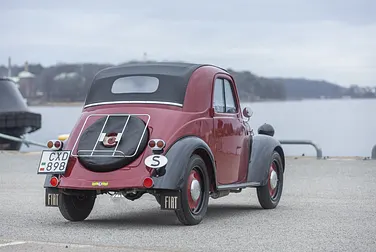 #<Image:0x00007fb7272671c8>