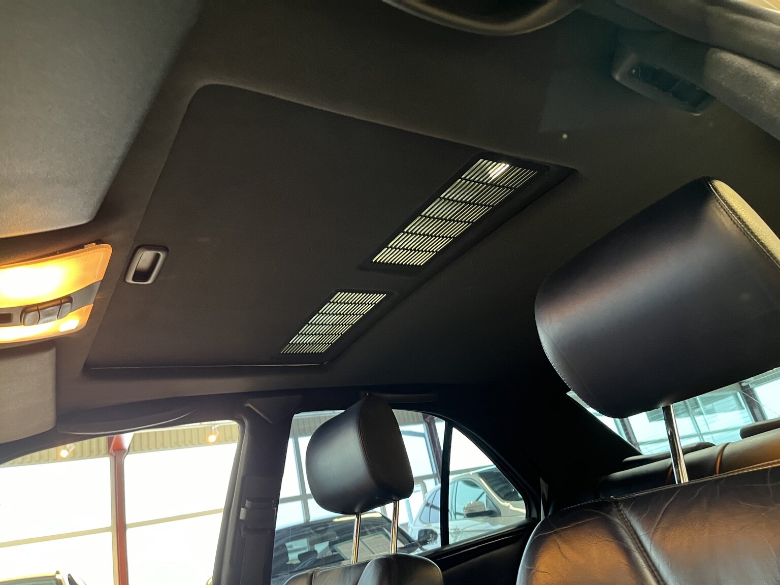 Interior image of 1998 Mercedes-Benz E55 AMG