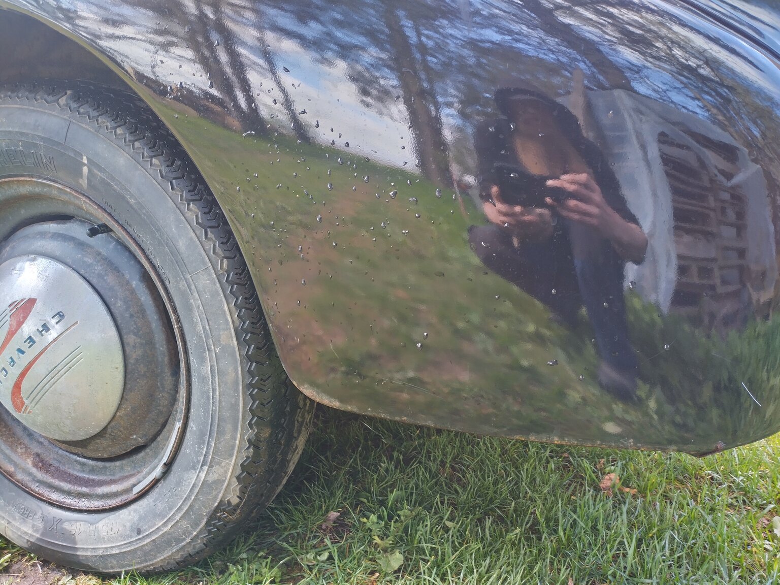 Exteriörbild på 1939 Chevrolet Master De Luxe Sedan Sport