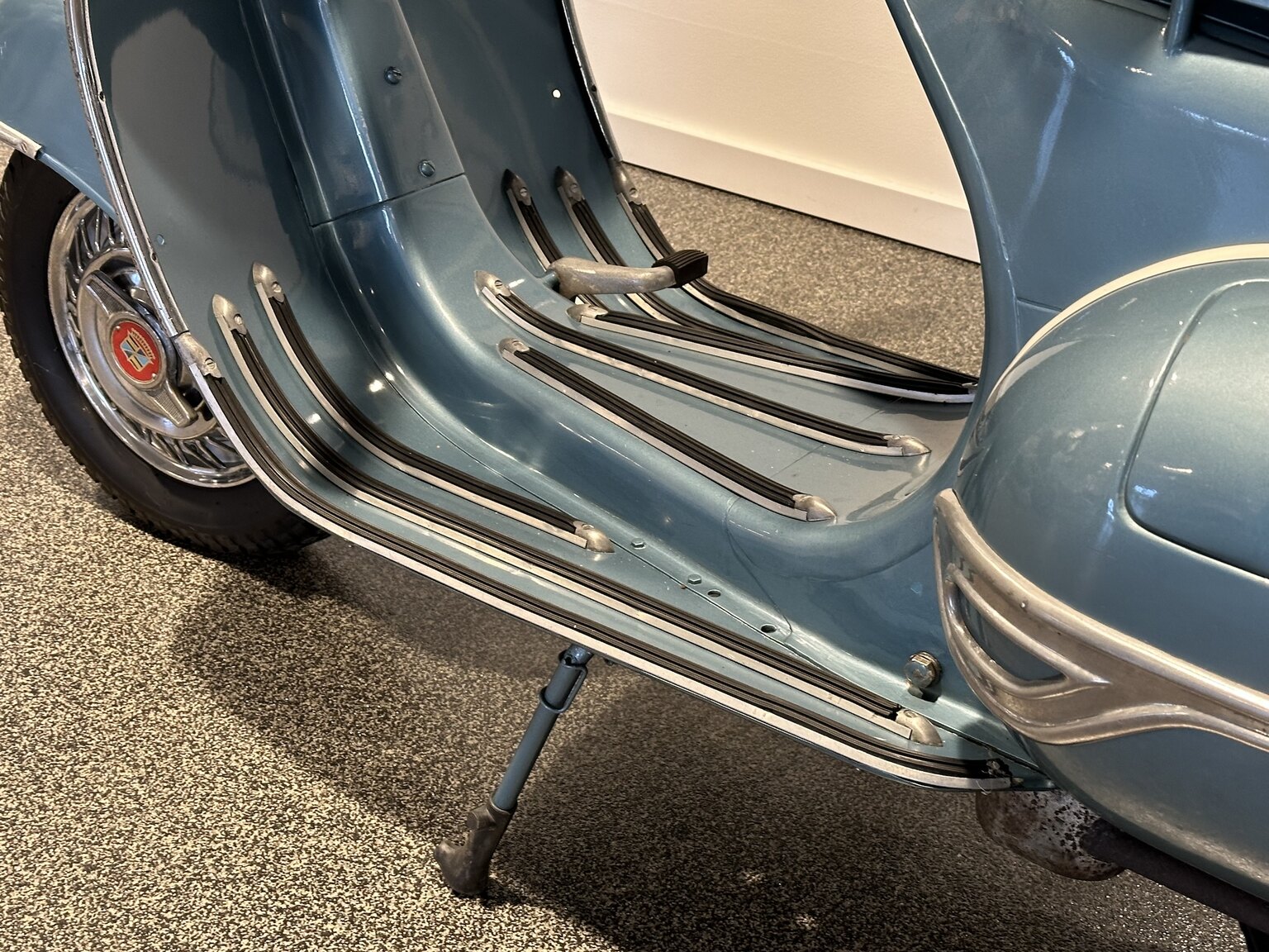 Exteriörbild på 1959 Vespa Piaggio 150cc Widebody