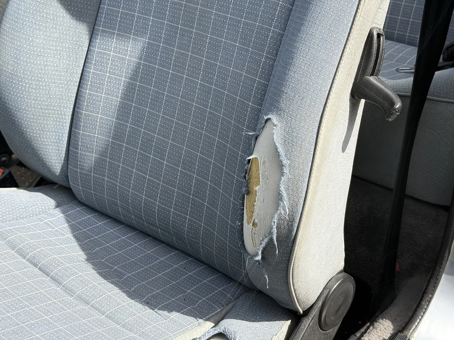 Interior image of 1987 VW Golf Cabriolet (18)