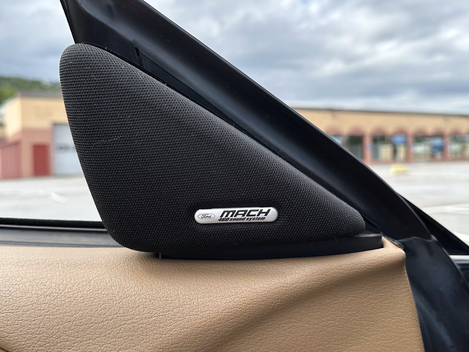 Interior image of 1998 Ford Mustang GT Convertible