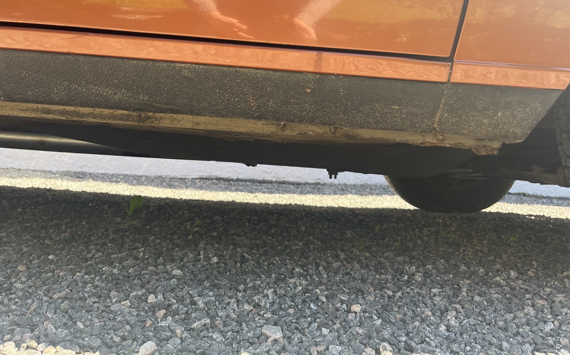 Exteriörbild på 1977 BMW 518 (30)